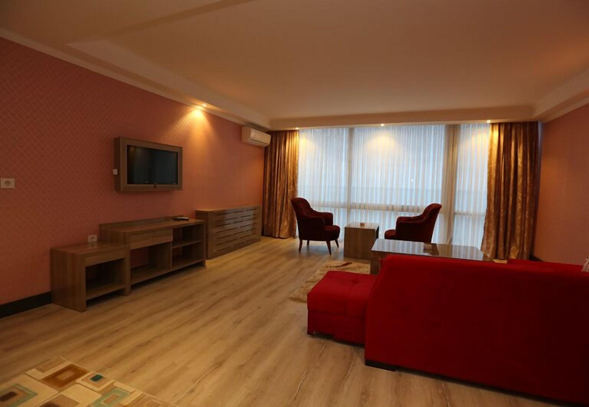 Mora Hotel Трабзон Экстерьер фото