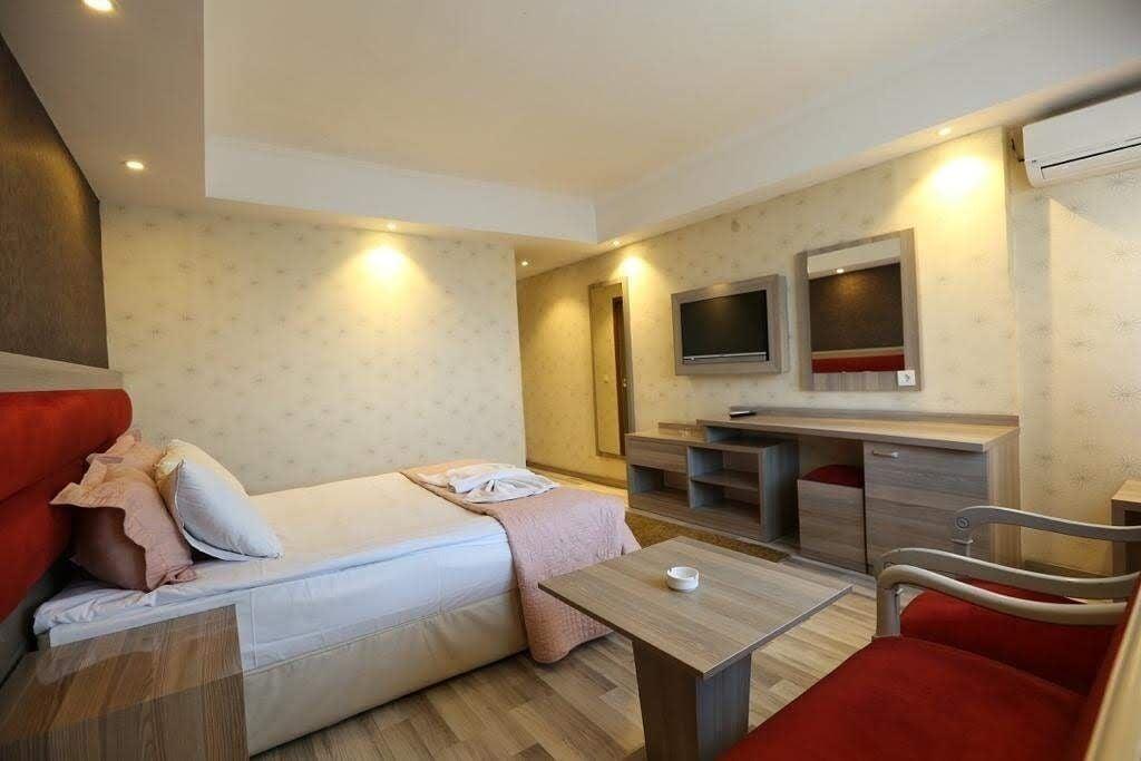 Mora Hotel Трабзон Экстерьер фото