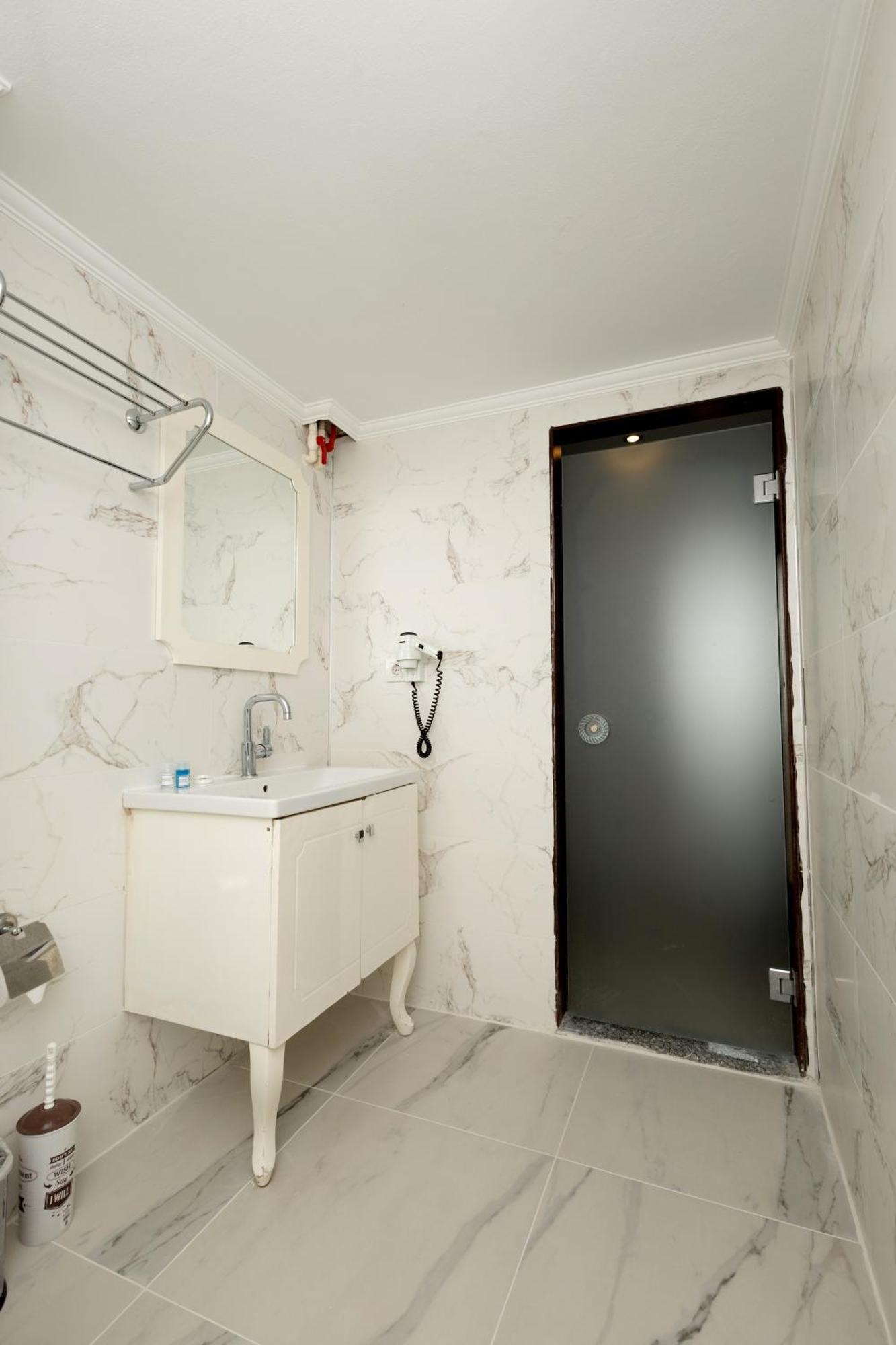 Mora Hotel Трабзон Экстерьер фото