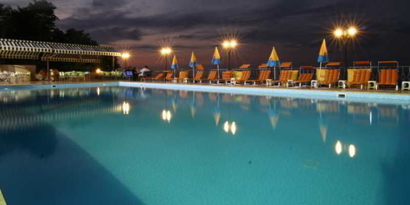 Mora Hotel Трабзон Экстерьер фото
