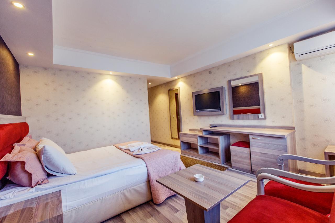 Mora Hotel Трабзон Экстерьер фото